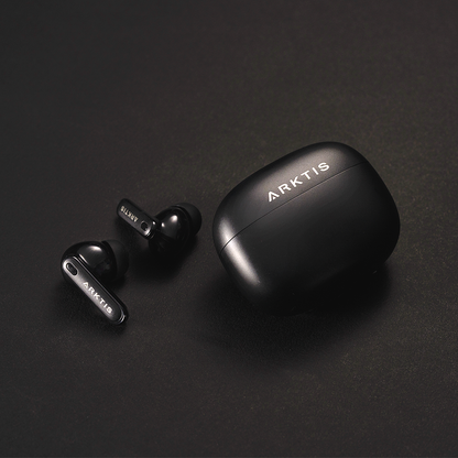 Arktis Pro 頂級降噪耳機